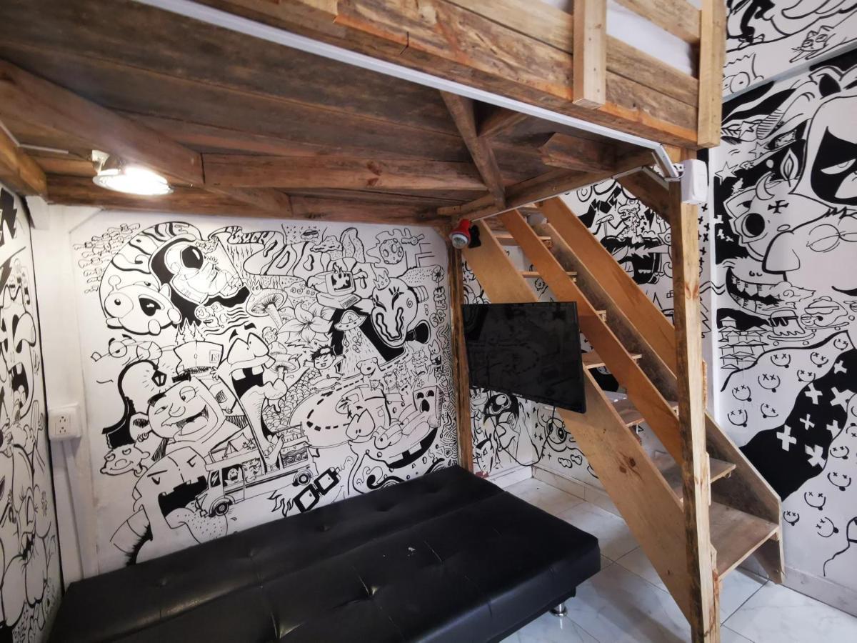 Lienzo Hostel And Mural Art Museum Попаян Экстерьер фото